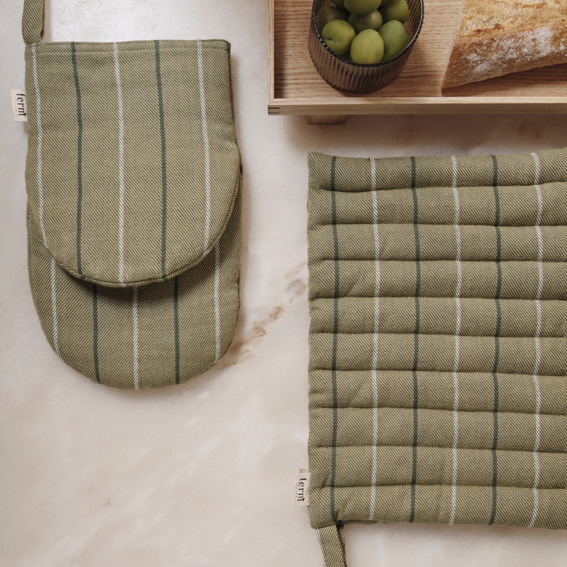 Ito Oven Mitt